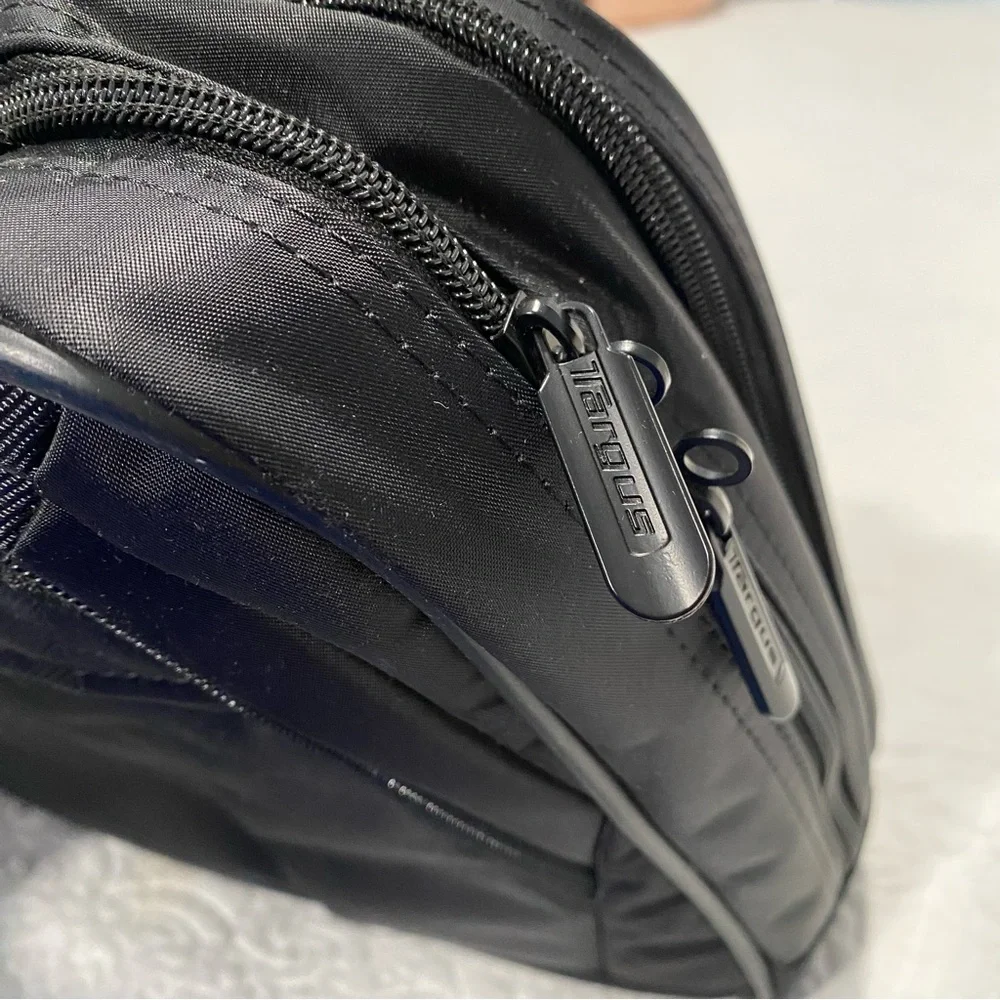 Targus Laptop Bag